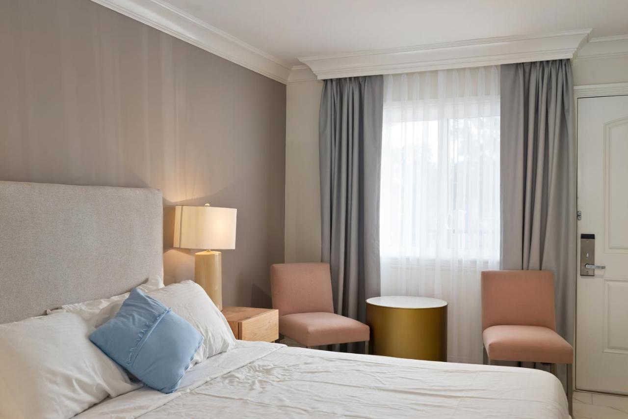 Hotel Huntington Duarte Eksteriør bilde